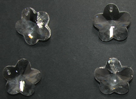 Pandantiv floare de cristal 28x27x15 mm gaură 1,2 mm