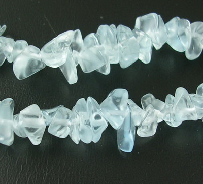 Наниз стъкло чипс 5-7 мм аквамарин ~80 см