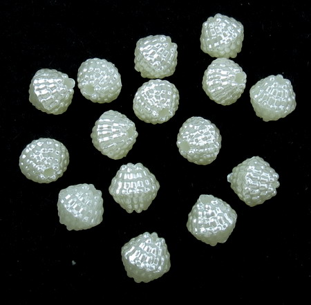 Pearl rhombus bead 8x8 mm hole 1 mm color cream -20 grams ± 104 pieces