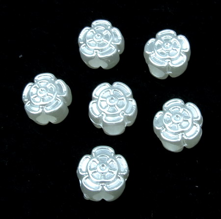 Pearl flower 11x8 mm hole 4 mm color white -20 grams ~ 51 pieces