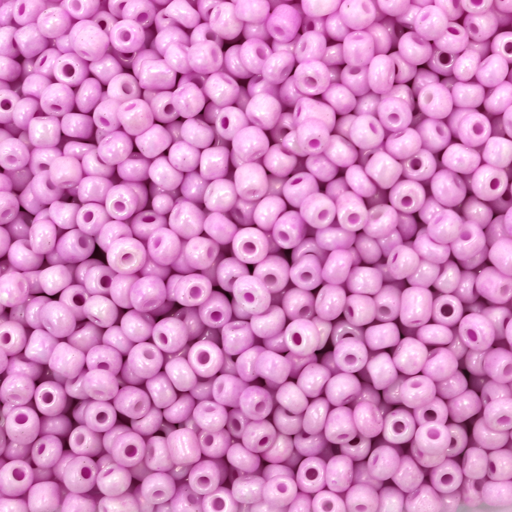 Glass Beads / 4 mm / Solid Pearl Pastel Purple-Pink - 20 g ~ 240 pieces