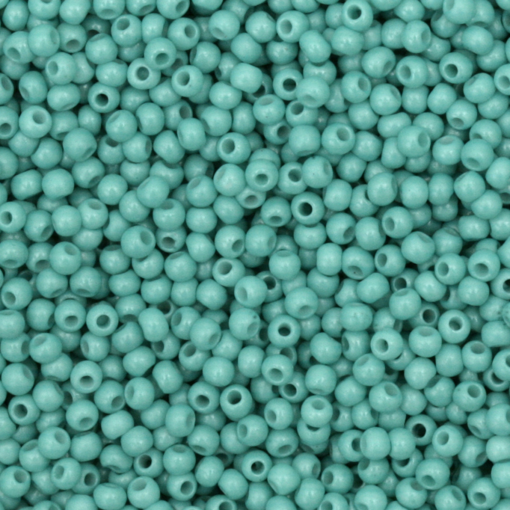 Мъниста стъклена тип чешка 2 мм плътна цвят аквамарин -15 грама ~2050 броя