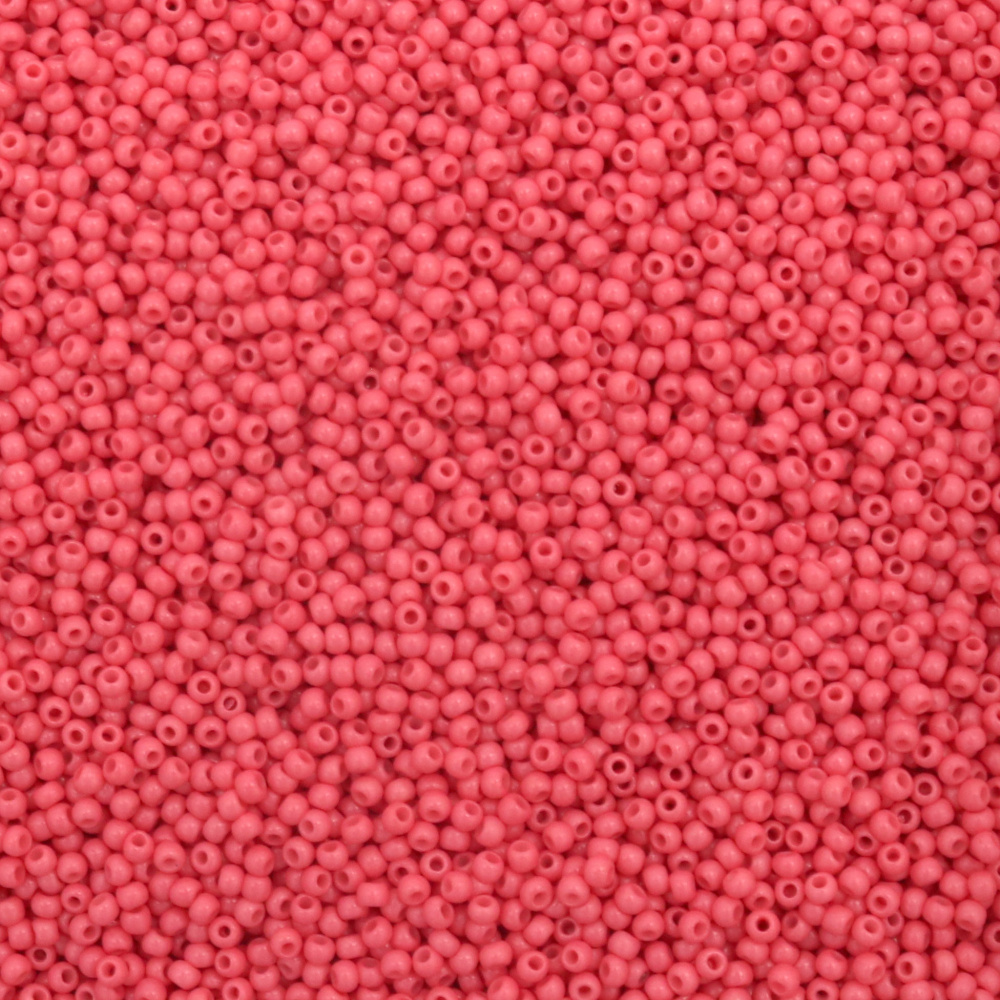 Мъниста стъклена тип чешка 2 мм плътна розов грейпфрут -15 грама ~2050 броя