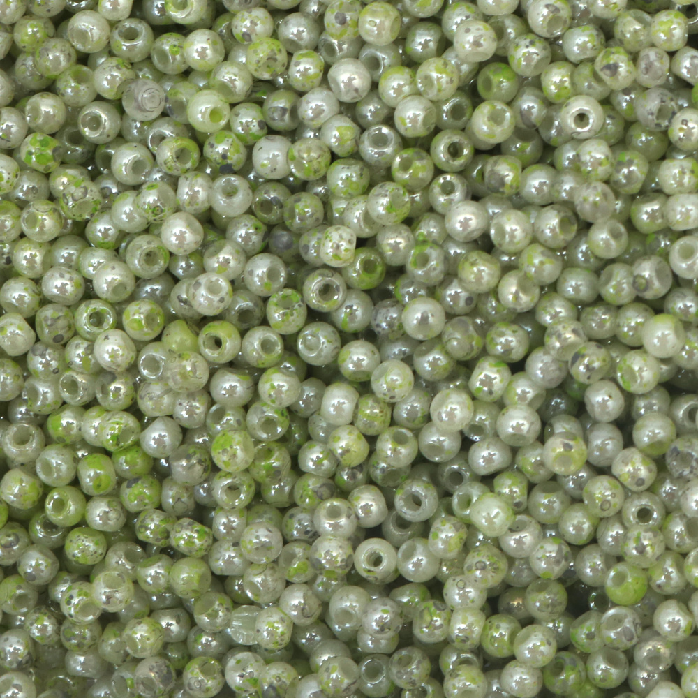 Mărgele tip ceh PRECIOSA Rocailles gaură de 4 mm 1 mm perlat translucid culoare verde melange -10 grame ~160 buc