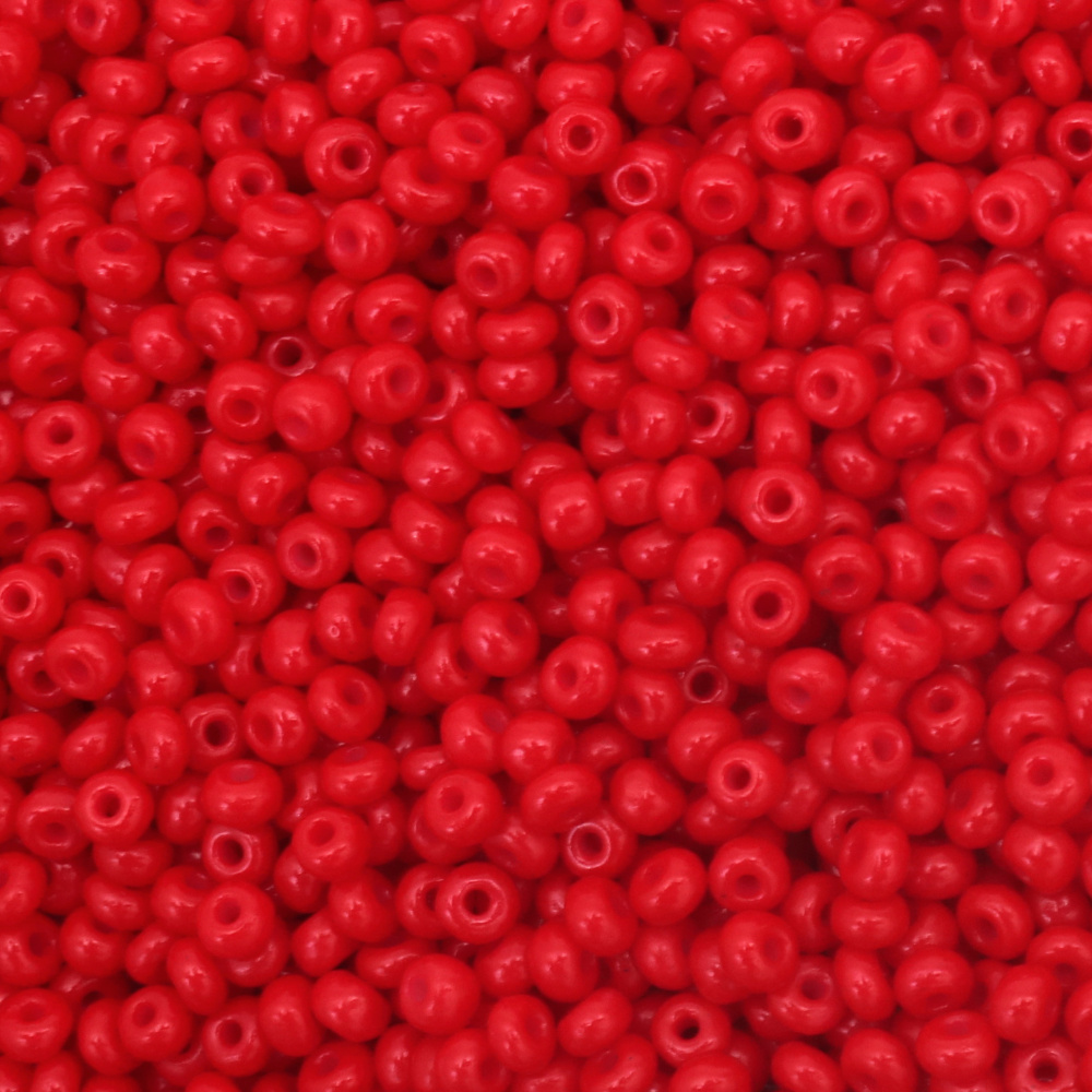 Margele tip Ceh PRECIOSA Rocailles Permalux 4x2,8 mm gaura 1 mm rosu solid -20 grame ~260 bucati