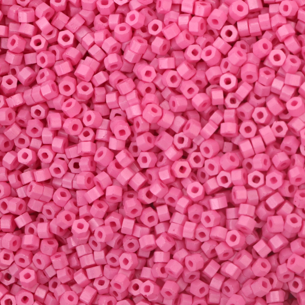 Mărgele tip Cehă PRECIOSA 2 tăieturi cilindru scurt hexagon 4x2,5 mm gaură 1,5 mm roz solid -10 grame ~150 buc