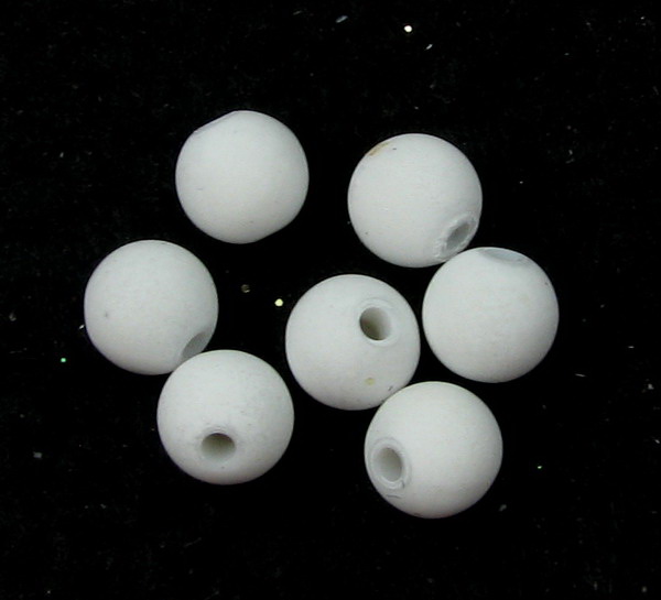 Χάντρα στρόγγυλη παστέλ 8 mm τρύπα 1,5 mm λευκό -20 γραμμάρια ~ 60 τεμάχια