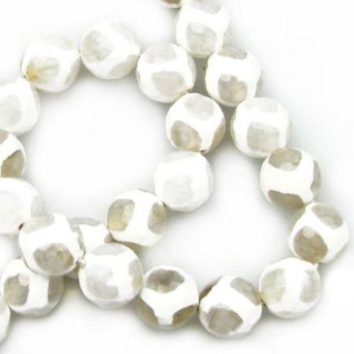 Natural White Agate Faceted, Round Beads 10mm ~ 37 pcs