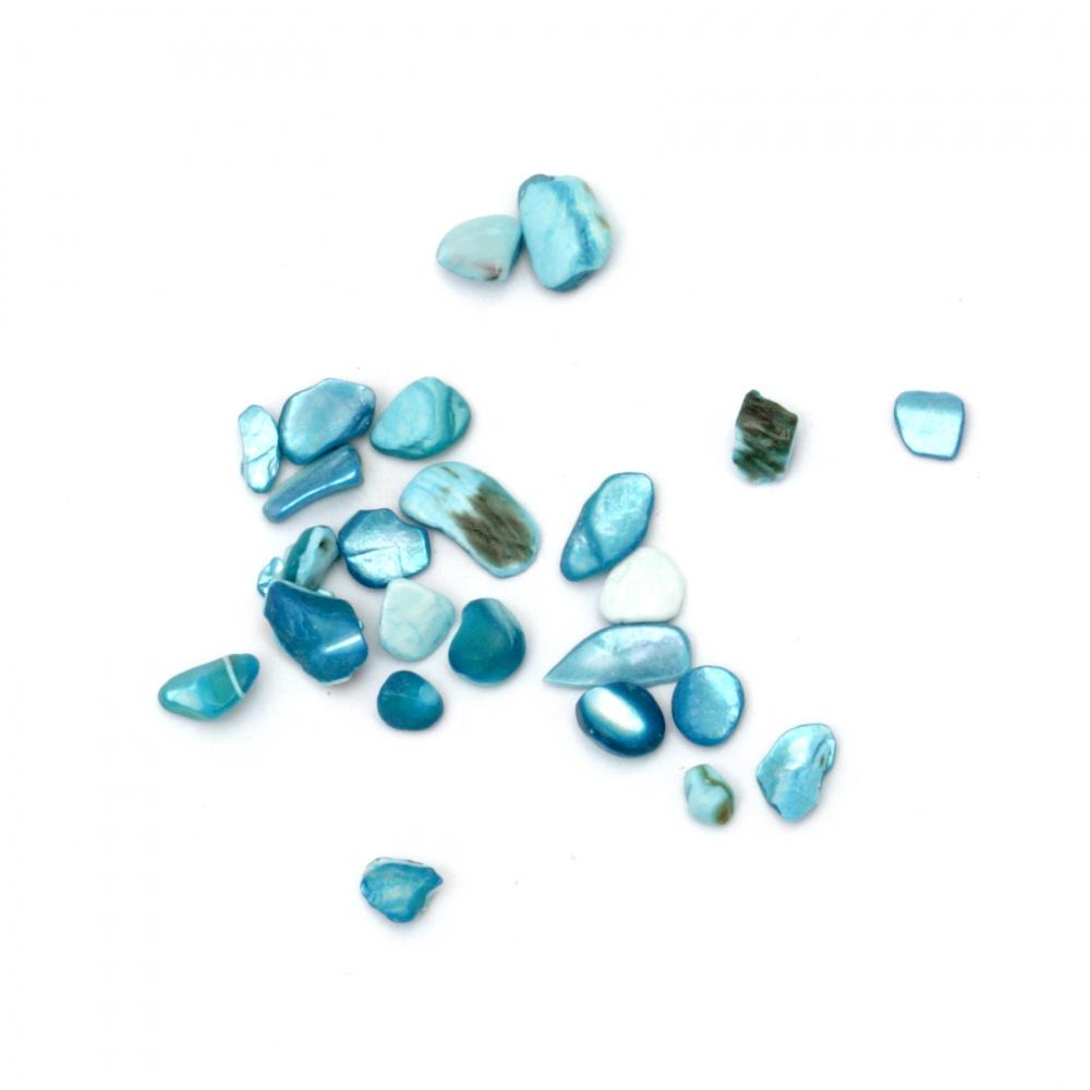 Морски раковини чипс 2~15x2~10x1~5 мм цвят син -50 грама
