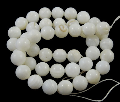 MOTHER OF PEARL Ball Beads Strand / 10 mm, Hole: 1 mm / White ~ 40 pieces