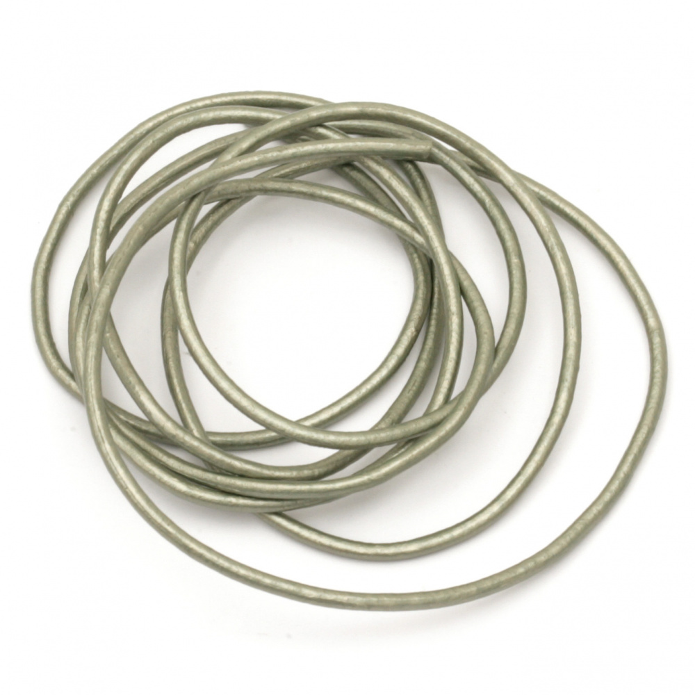 Natural leather cord 2 mm pearl green - 1 meter