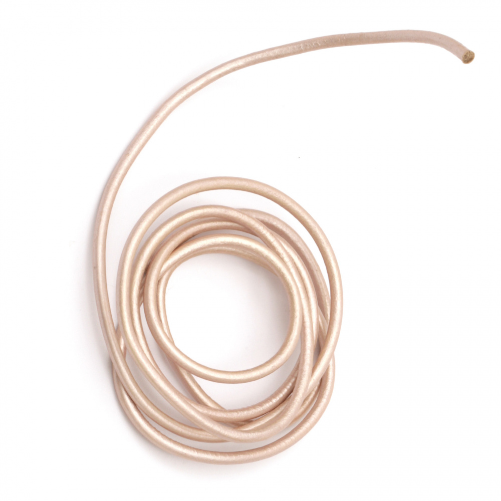 Natural leather cord 3 mm pearl pink - 1 meter