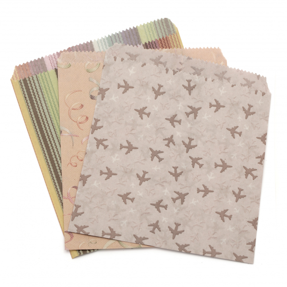 Paper envelope 18x20.5 cm with cover 1.5 cm ASSORTED models and colors -10 pieces