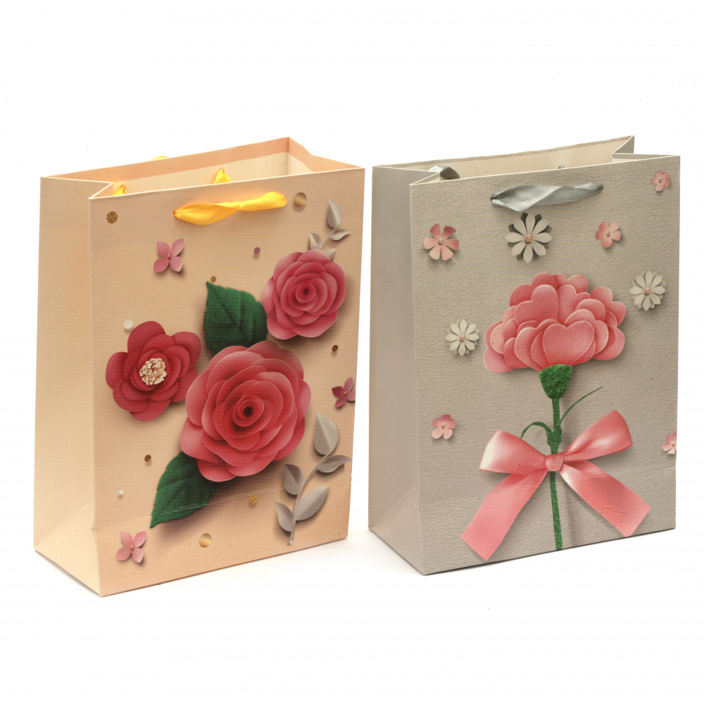 ASSORTED Gift Cardboard Bag with Flowers and Brocade, 227x182 mm 