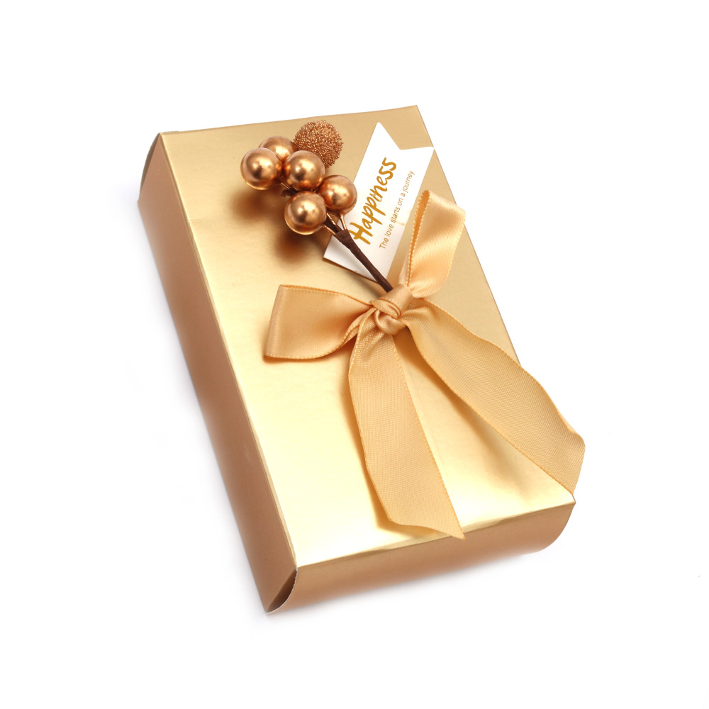 Cardboard folding gift box 13x8x3.5 cm gold color with ribbon tag and stamen