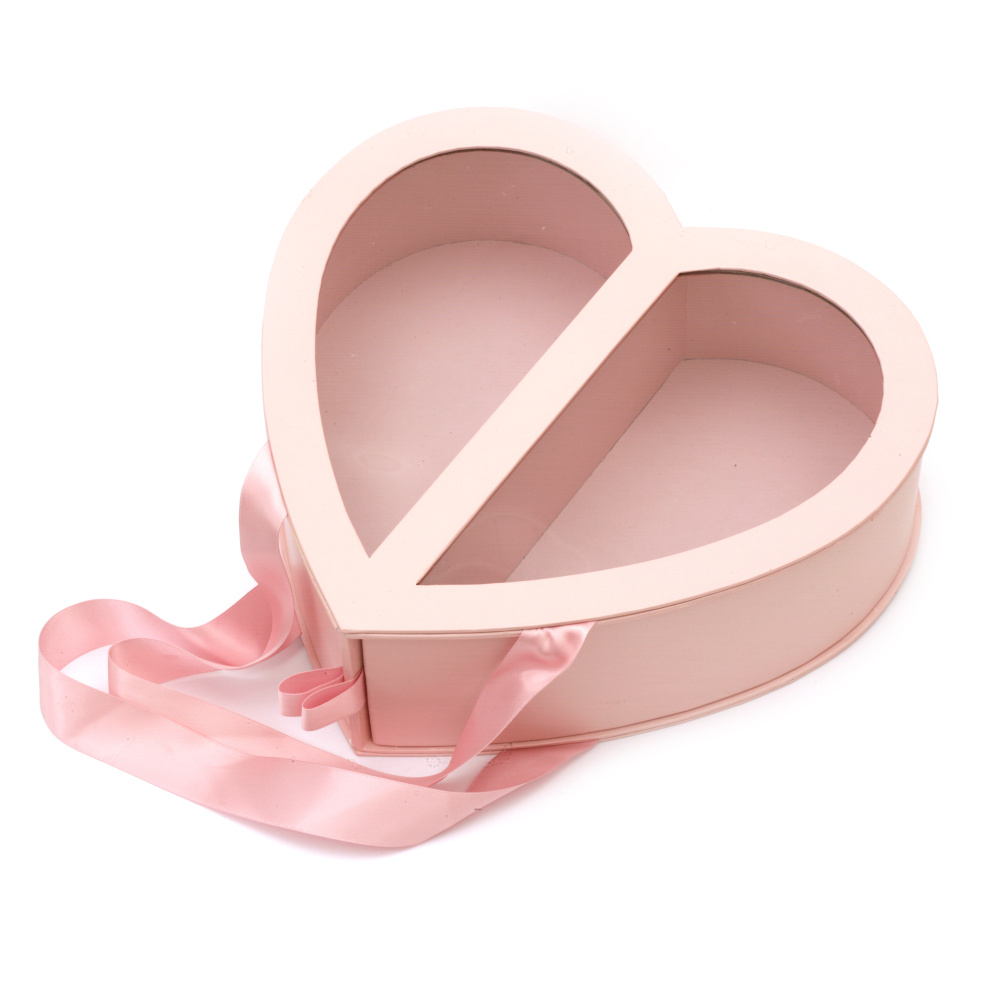 Heart-shaped Cardboard Box for Flower Decoration / 26.5x24.8x8.1 cm / Pink