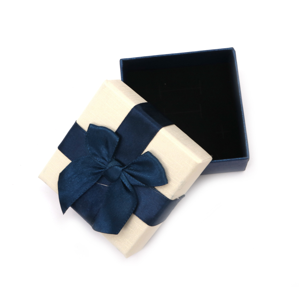 Jewelry Gift Box / 7x7 cm / Cream with Dark Blue Ribbon