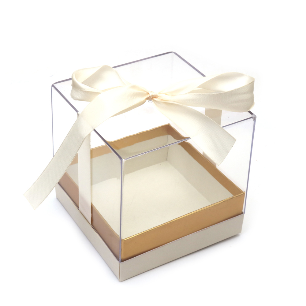 Cutie cadou cu capac transparent 14x14x14,5 cm, culoare albă