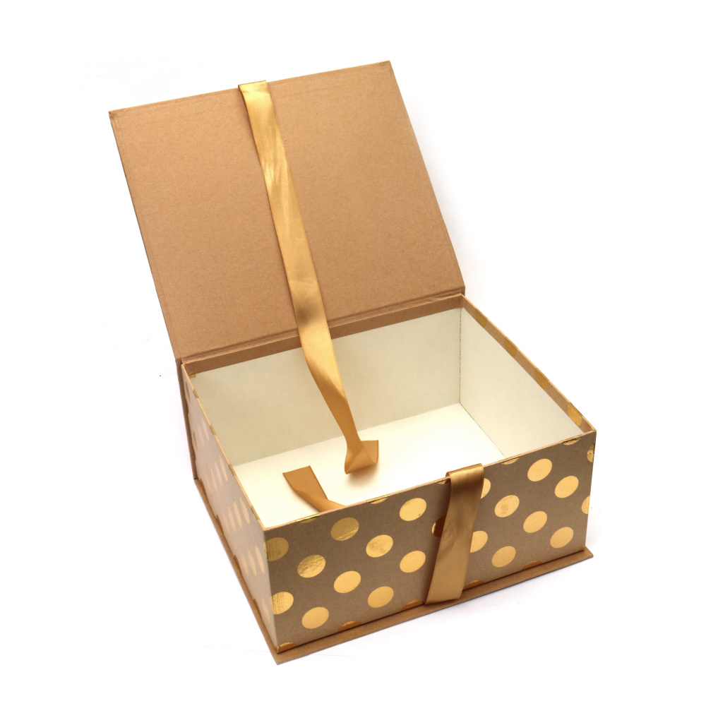 Cutie cadou kraft 26x23x12 cm cu panglică de satin și puncte aurii