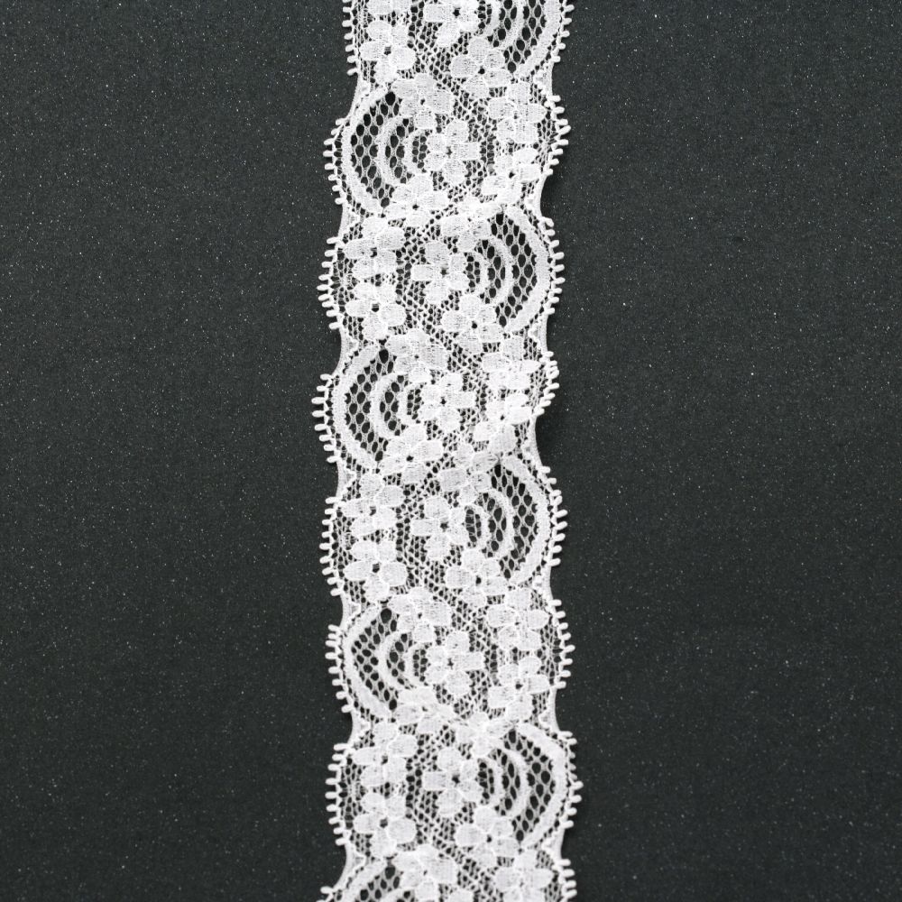 Panglică din dantelă elastică de 50 mm alb - 1 metru