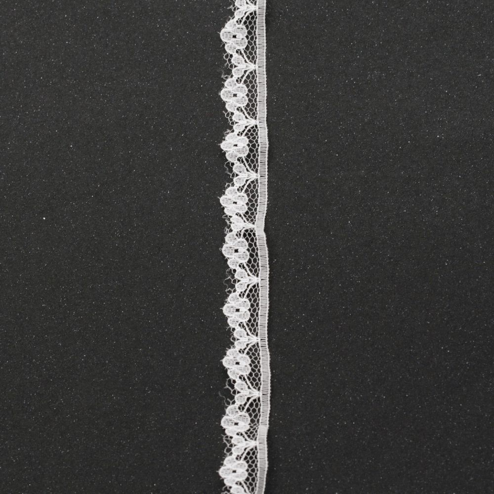 Дантелена лента 10 мм бяла - 1 метра