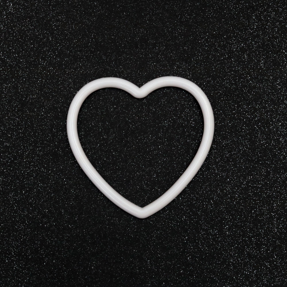 Plastic Craft Heart for Decoration /  20 cm / White