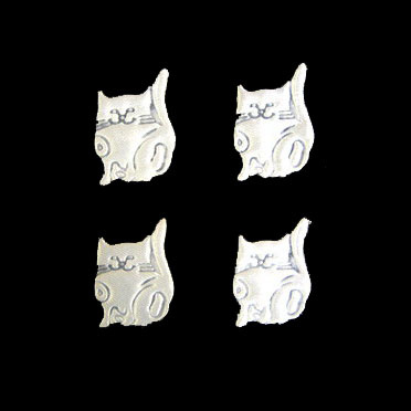 Фигурки от текстил котка цвят бял 23 мм -50 броя