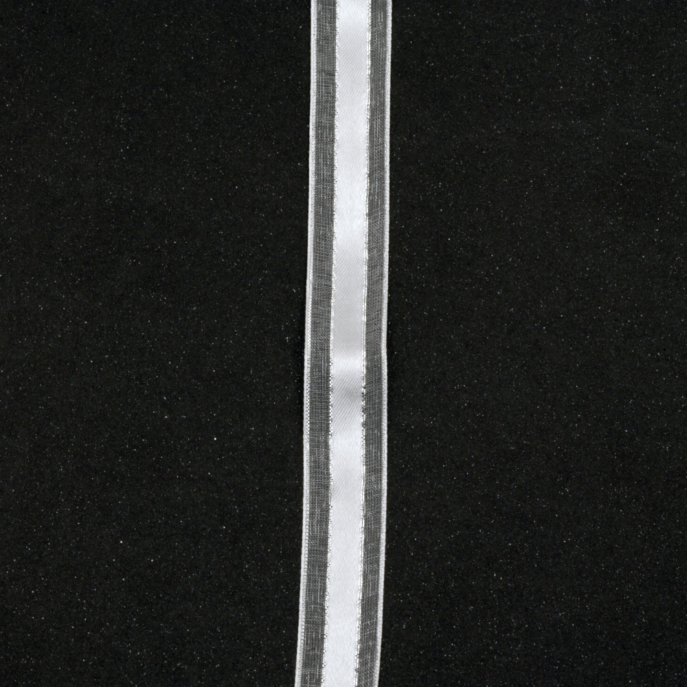 Panglică de organza și satin de 15 mm alb cu lame argintiu -5 metri
