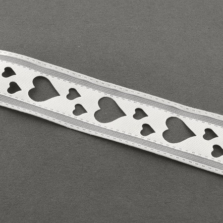 Κορδέλα σατέν 18 mm λευκό με καρδιές -3 μέτρα