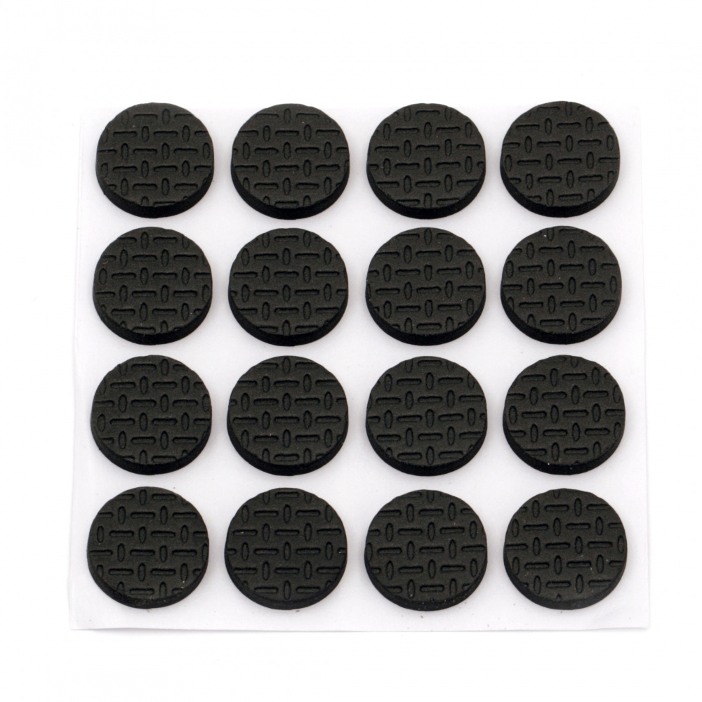 Self-adhesive pad 18 mm black - 32 pieces