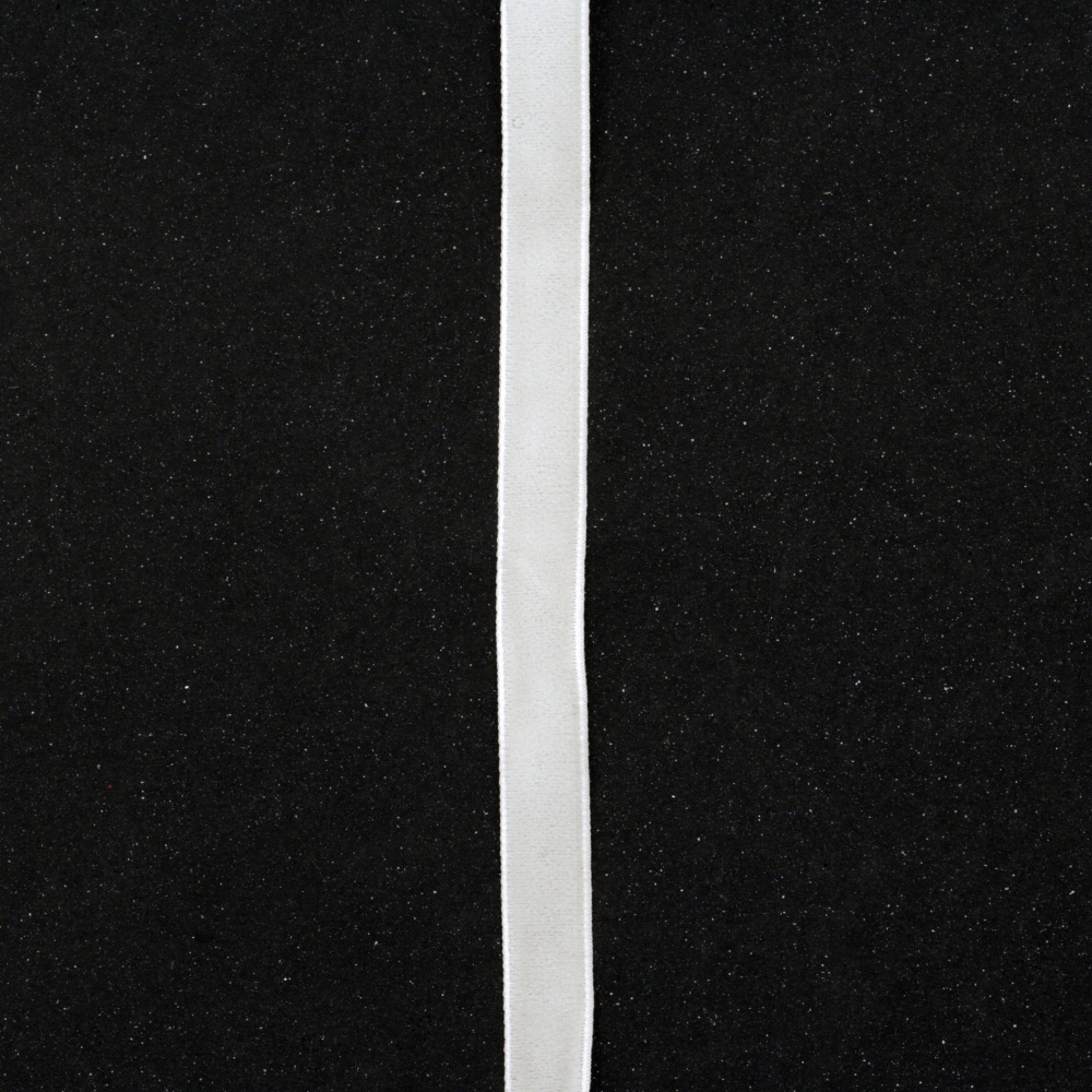 Banda de catifea 10 mm alb -3 metri