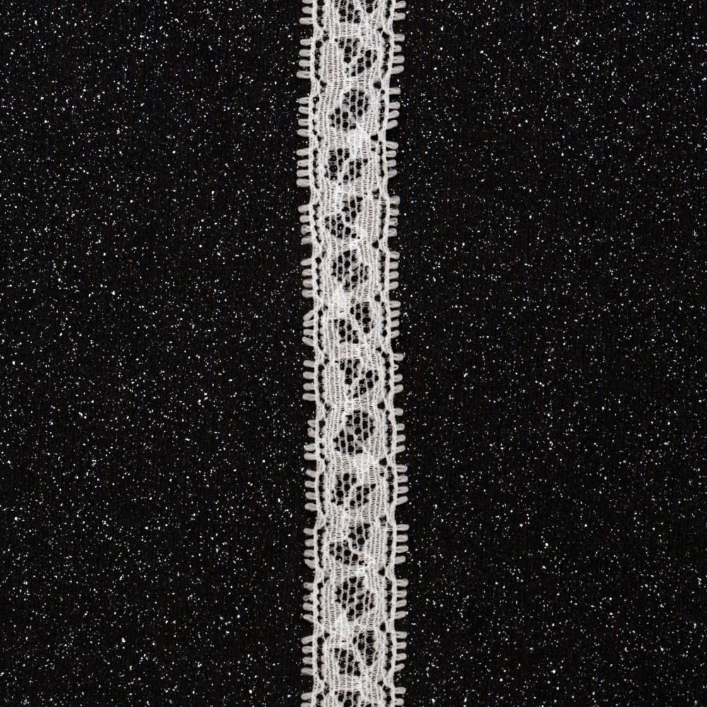 Panglica dantela elastica 15 mm alba - 1 metru
