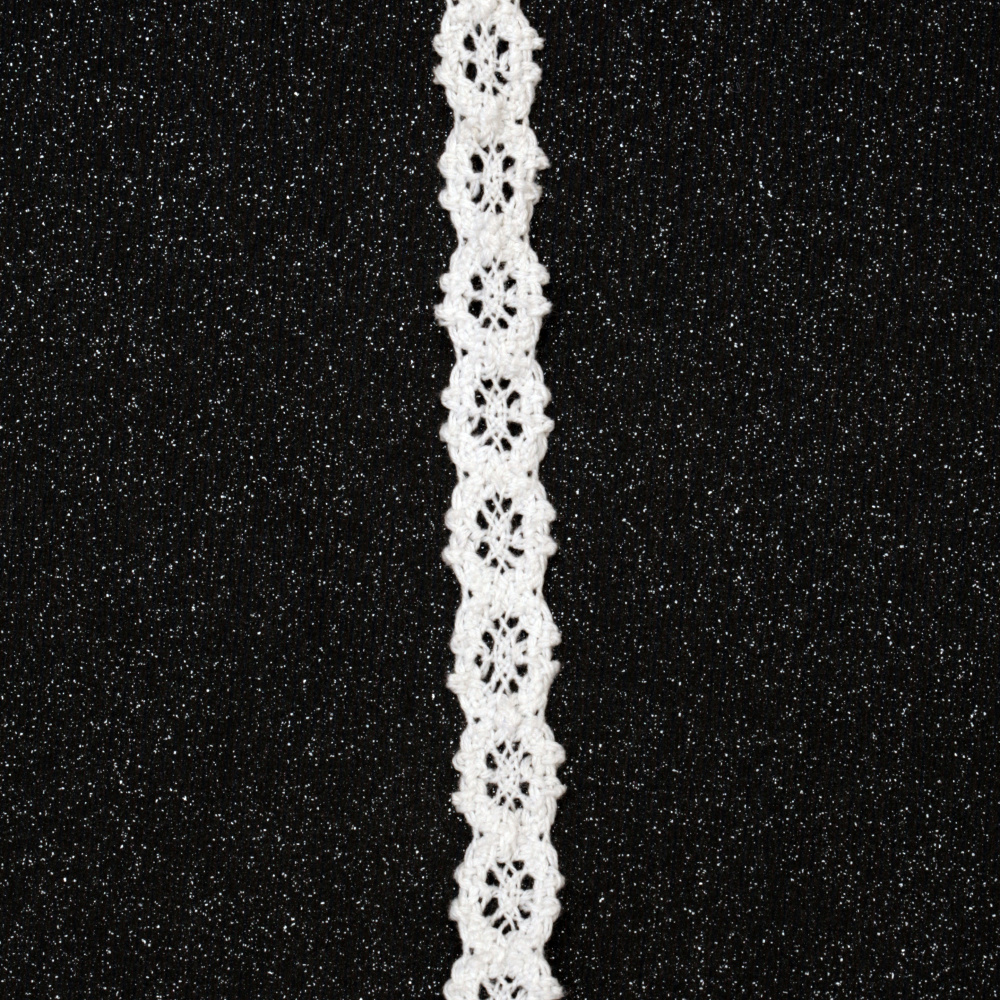 Panglică dantelă bumbac 15 mm culoare alb - 1 metru