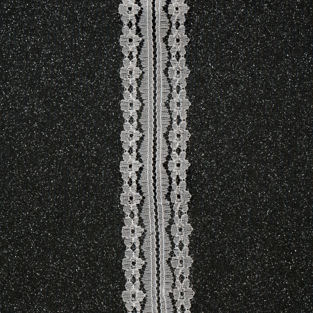 Panglică dantelă 33 mm albă - 1 metru