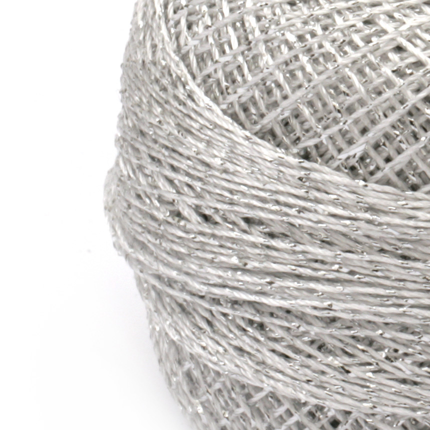 Metallic Thread CAMELIA: 70% Polyester, 30% Lamé / Silver - 190 meters - 20 grams