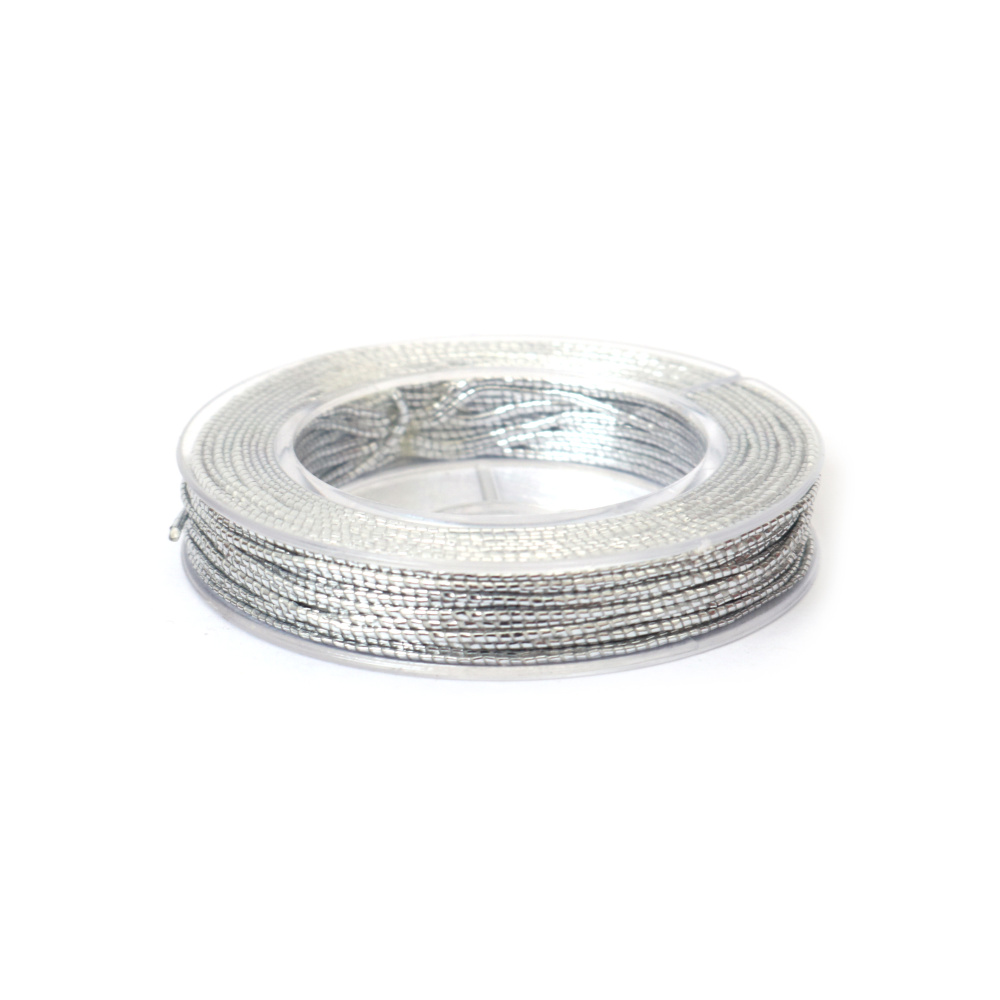Lesklá stříbrná elastická lamé šňůrka 0,6 mm – pružná elegantní dekorační šňůrka na tvoření, cca 10 m role
