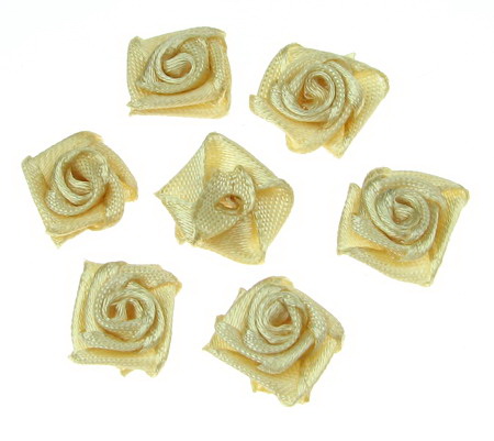 Τριαντάφυλλα σατέν 11 mm εκρού -50 τεμάχια