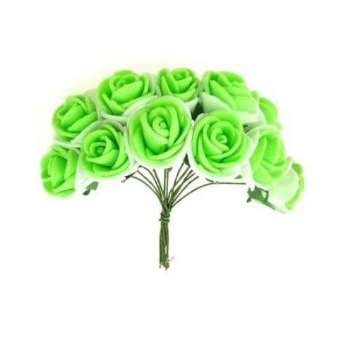Букет от гумирани рози цвят светло зелен 25 мм -12 броя