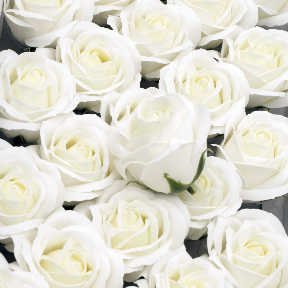 Сапунена ароматна роза цвят бял 50 мм 