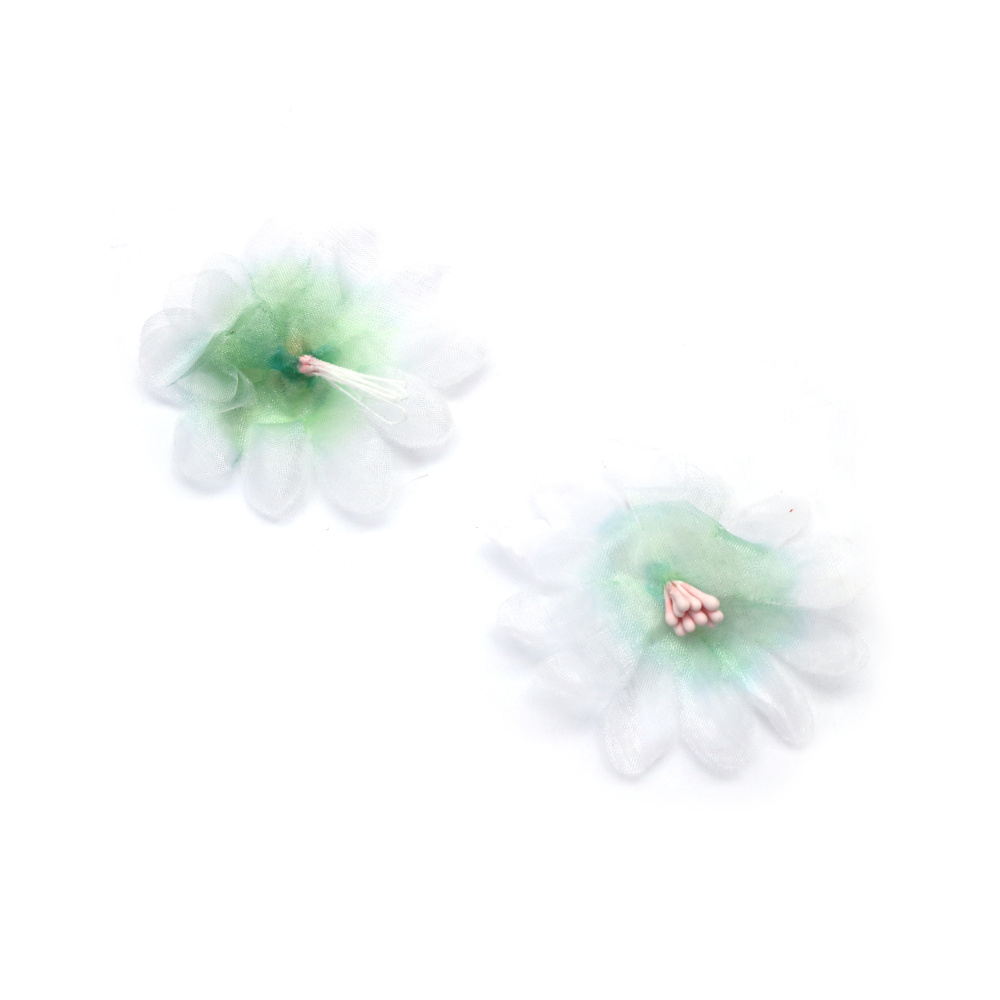 Floare de organza cu stamine 70 mm culoare alb, verde - 2 bucăți