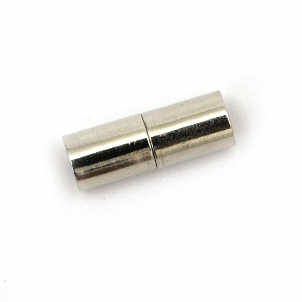 Μεταλλικό κούμπωμα με μαγνήτη 20x7 mm τρύπα 6 mm ασημί