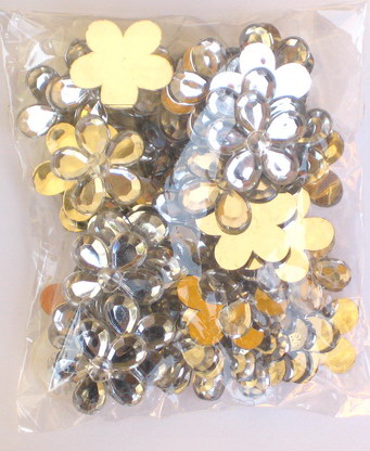 Stone acrylic for gluing flower 21 mm white transparent faceted -20 pieces