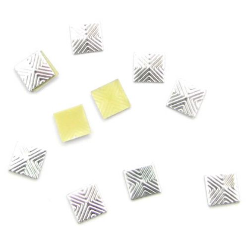 Adhesive Relief Square Elements / 8 mm / Silver - 20 pieces
