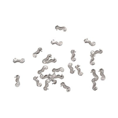 Fém csikóhal díszítőelemek, 8x3x0,8 mm, fehér – 50 db