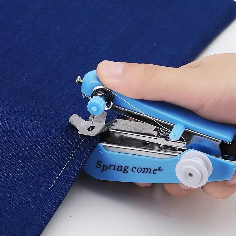 Mini Manual Sewing Machine "Spring Come" 11x7x2.8 cm, MIX