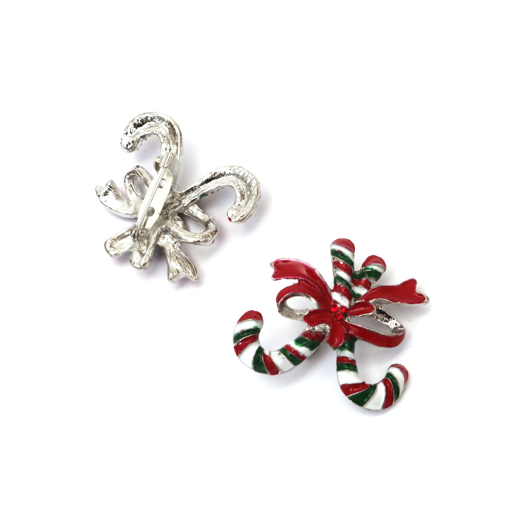 Broșă metalică festivă cu cristale și vopsea 35x35 mm – Acadele de Crăciun, culoare argintie, perfectă pentru cadouri de sărbători, ținute de iarnă și accesorii vesele