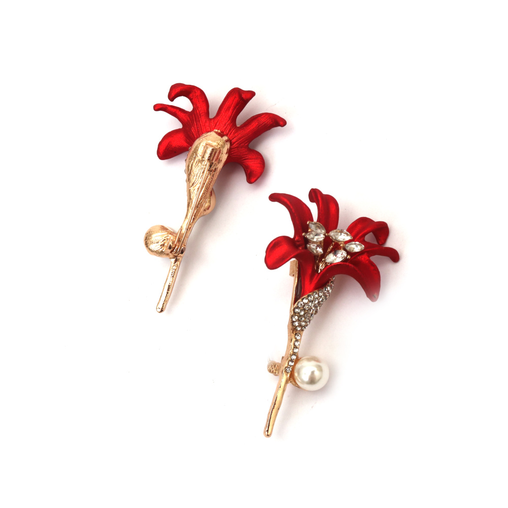 Broșă metalică florală 30x55 mm – culoare aurie, cu cristale și perlă, perfectă pentru ținute elegante, evenimente formale și idei de cadouri stilate