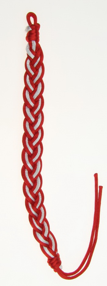 Гривна мартеница копринен шнур плетена 10 броя