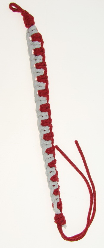 Мартеници гривни макраме шнур памучен 10 броя