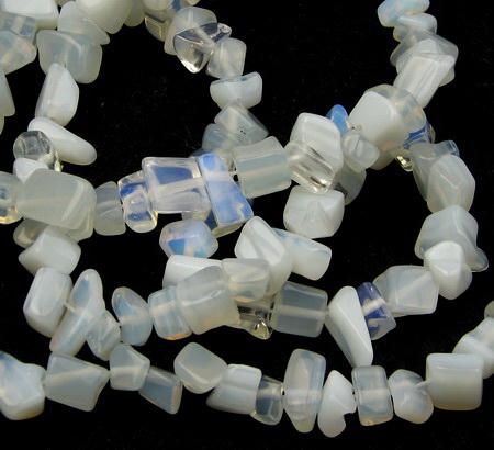 Gemstone chip Beads Strands  5-7 mm ~ 90 cm MOON STONE